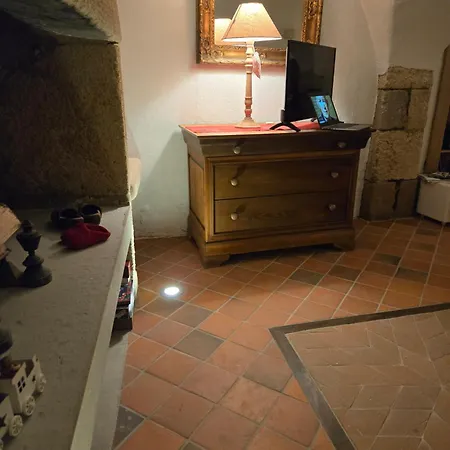 La Voute Noble Δωμάτια σε οικογενειακή κατοικία *